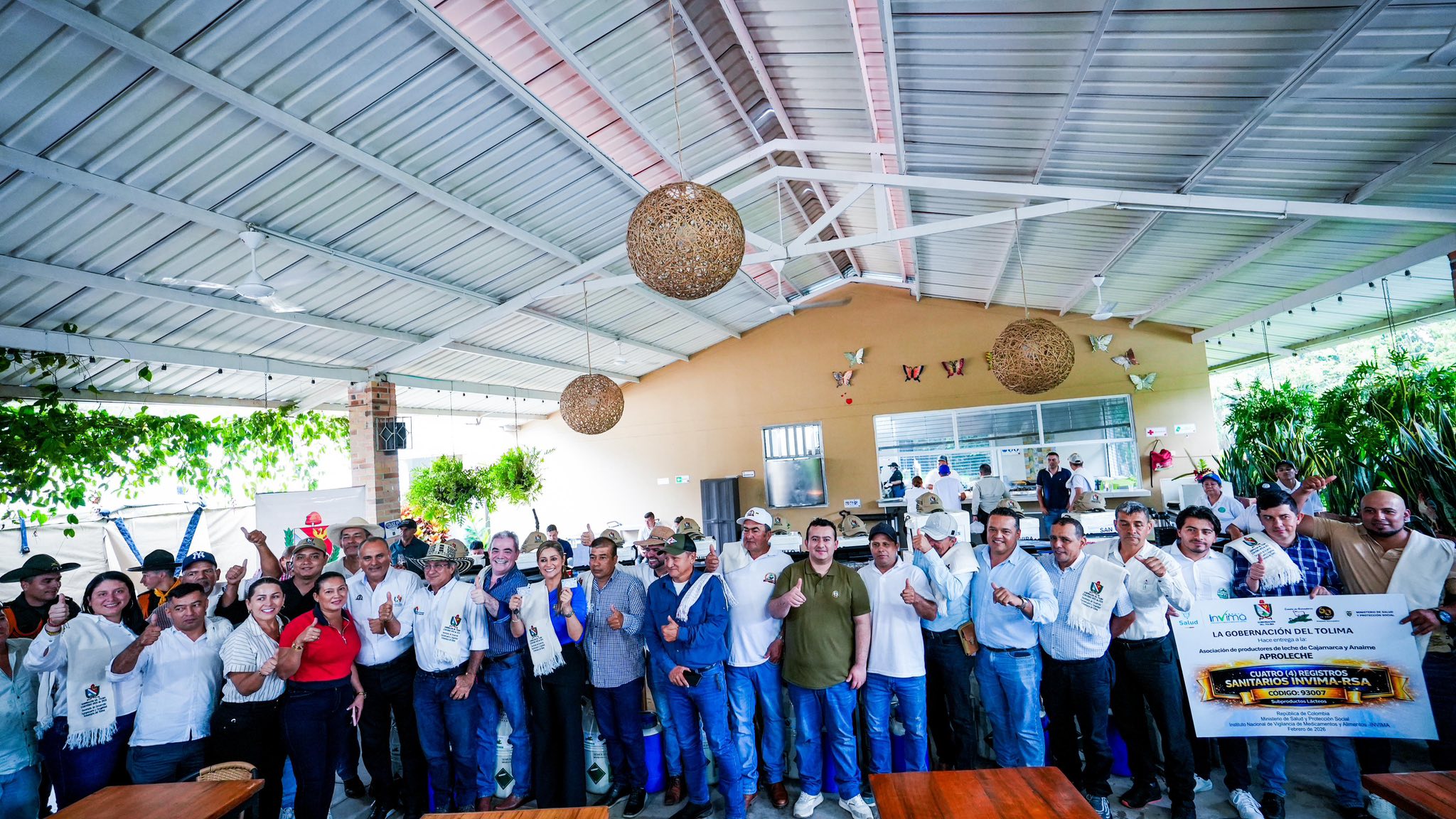 Acto de entrega de equipos e insumos en el marco del Convenio No 4925 de fecha 29 de diciembre de 2025